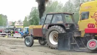 Tractorpulling Forsby 2017 Ursus 385