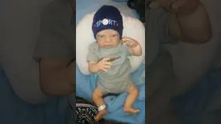 Baby frankie wanting his new mommy..❤😊