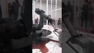 Робот показывающий жизнь людей