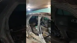 Ford Explorer после сильного ДТП