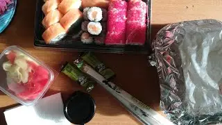 Бедный Обзор Суши Flame жевательный сякэ в сладкой сое
