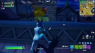 Fortnite играю с другом королевскую битву