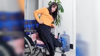 Watch Now! How To Wear Your Bottoms From Wheelchair | Young DAK Amputee Girl | Amputada