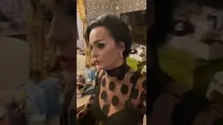 ПЕВИЦА СЛАВА КОРОТКО О ВИРУСЕ КОВИД, ПРИВИВКА НОГОЙ ЗНАЧИТ
