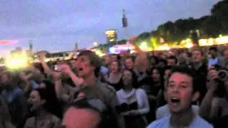 God Save the Queen performed by 50,000 during the Hyde Park Opening Ceremony Concert