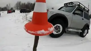 Лихо покрутили виражи на снегу! Ну и горки взяли:)