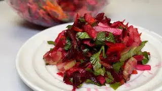 Вкуснейший салат из простых ингредиентов!