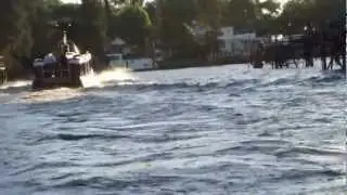 Tigre Boat Ride, Argentina/ Paseando en la colectiva