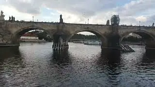 Прага. Обзорная экскурсия с кораблика по Влтаве.