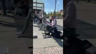 #streetmusician #classicalmusic #keyboard #europe #zagreb #croatia #viralvideo #streetlife