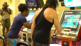 Dance Dance Revolution CEO 2016: Xavier Woods vs. Kenny Omega (Full)