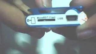 unboxing MP3 player