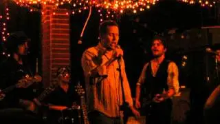 Marah Karaoke - Iota 9.11.06 - John - Can't Hardly Wait (1 of 2)