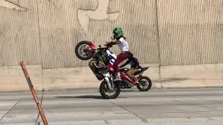 Insane Wheelie on i-95 Miami