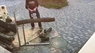 Стойка для бензопилы своими руками