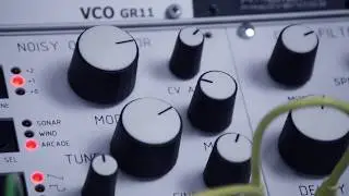 Noisy Oscillator /Comb Filter -Modor , meloDicer-Vermona