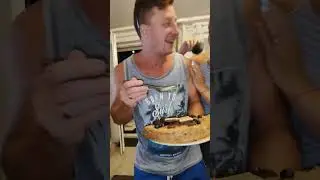 Налетели как Саранча 😂 #приколы #жиза #shorts