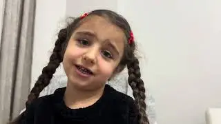 Eslem Mina oyun hamurlarının başında!
