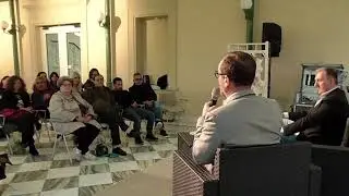 Incontro  a Villa Bertelli al Forte dei Marmi