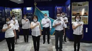 Жезқазған музейі,  гимн орындау