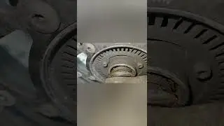 GSR750 замена передних колёсных подшипников