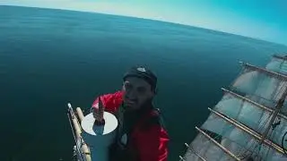 Александр Янковский на мачтах. Отзыв