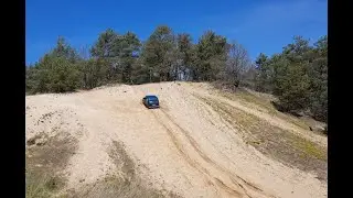 Lada Niva Offroad 9 Begegnung mit Dachs