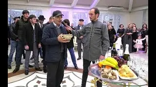 ЗНАКОМСТВО С ЖЕНИХОМ НА БАЛКАРСКОЙ СВАДЬБЕ (ВИДЕОСТУДИЯ 