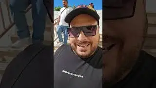 8 HORAS EN LAS FINANÇAS, QUE LINDO GESTO DEL COLOMBIANO