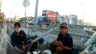 LÌ XÌ CHO BÀ CON KHÓ KHĂN, VÔ GIA CƯ, NGƯỜI TÀN TẬT NGÀY 29 TẾT