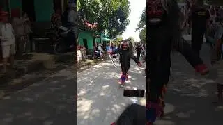 Setanan mencari mangsa 🤣