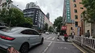 五一还是得早点出门才不堵车