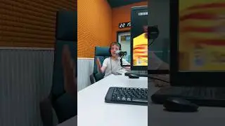 Юный комментатор! Матч ПСЖ - Барселона, Лига Чемпионов #комментатор #футбол #football #радио #fifa