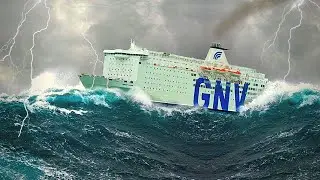 Top 10 Biggest Cruise Ships In Heavy Seas