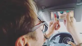 Помада...