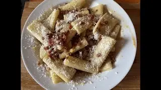CARBONARA E INSALATA D'ARANCE