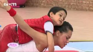 EBRU ŞALLI OĞLU İLE PİLATES YAPTI