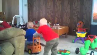 Turn right, Brudo