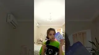 всё моё кроме телефончик мой снимает помада и туш. Антисептик🤣🤣🤣 #хочуврек#моясумка#топ#