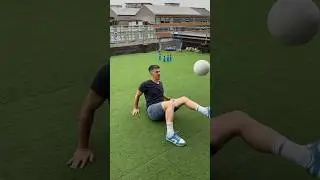 “Bowling Challenge” con il pallone da calcio  #fastfootcrew #trickshot #calcio
