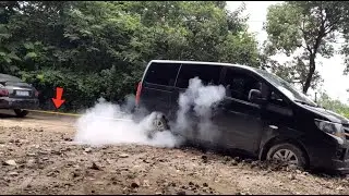 Rescuing A Trapped Minivan With 5Ton Tow Strap | Please Watch till the end
