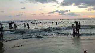 পড়ন্ত বিকেলে কক্সবাজার সমুদ্র সৈকতে
