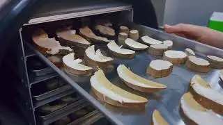 Сублимация (лиофилизация) белых грибов Harvest Right Freeze Dryer.