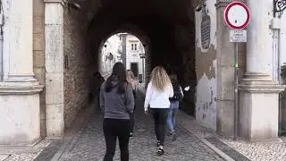 Faro-Ausflug mit Kamera-Kind Tanja