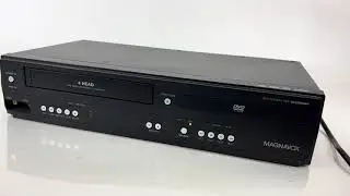 MAGNAVOX DV220MW9 A DVD/VHS VCR Combo Player