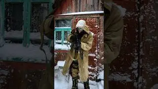 Stalker Сталкер в плаще 