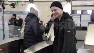 SHAMAN впервые прокатился в метро Петербурга,чтобы успеть на репетицию своего концерта I 20.03.2024г