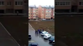 застройщики лишили воды жилой комплекс