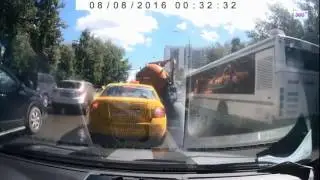 В Москве взорвался ассенизатор Shit Vacuum Truck Explosion in Moscow