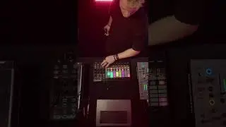 Pink Noise 040 - KETTING Live Set